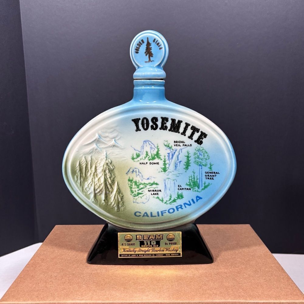 1967 Jim Beam Yosemite National Park EMPTY decanter, vintage, golden state